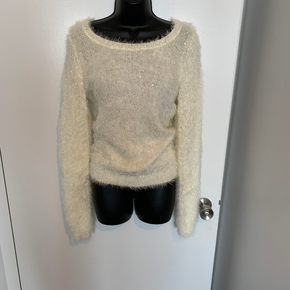 CACHE sweater